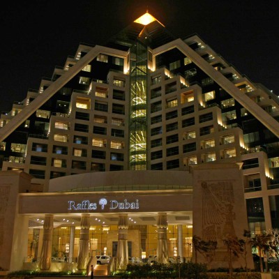 RAFFLE HOTEL – DUBAI – for “PANORAMA TRAVEL” – Mondadori Pub. House